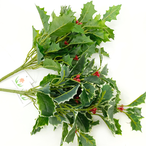 شجرة هولي اصطناعية خضراء مع توت أحمر للزينة الداخلية في المنزل وحفلات الزفاف وأعياد الميلاد، ديكور صديق للبيئة - Product Image 5