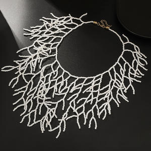 Fashion desain karang pesta Bohemia buatan tangan putih kerah biji manik-manik manik-manik Bib kalung Chunky untuk wanita - Product Image 5