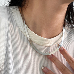 Collar de plata de ley S925 con diseño de hueso de serpiente para mujer, cadena sencilla, elegante, retro, para uso diario, diseño geométrico - Product Image 2