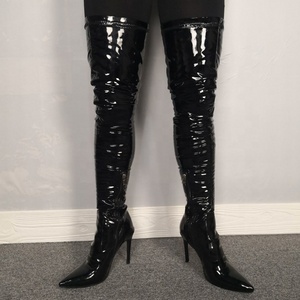 Bottes hautes pour femme, taille 47, ajustées, avec empeigne réfléchissante, fermeture éclair latérale, talon aiguille, bout pointu, longues, au-dessus du genou - Product Image 1