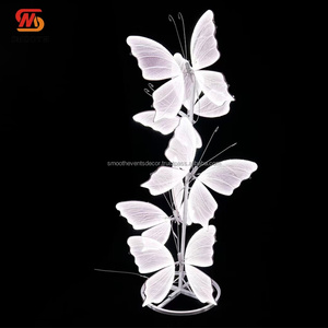 Soporte de mariposa blanca brillante Suave 4 cabezas mariposa boda fiesta pasillo decoración rosa azul mariposa Luz - Product Image 1