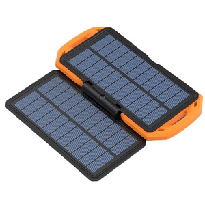 Batterie externe solaire 10000mAh pour téléphone portable, étanche, charge rapide, idéale pour le camping et les situations d'urgence - Product Image 6
