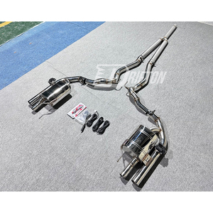 Diffuseur arrière en fibre de carbone Dark Horse SC Style pour Ford Mustang Gen7 S650 avec système d'échappement 2024 et après - Product Image 4