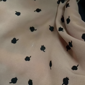 Telas en stock: Poly Chiffon Flocado estampado tejido 95gsm 58/60" - Product Image 1
