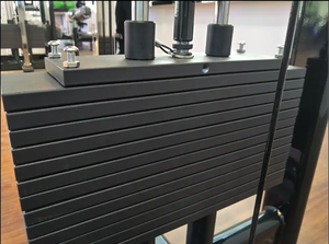 Machine de musculation pour pectoraux, deltoïdes antérieurs et triceps, avec poids empilables, pour salle de sport commerciale. - Product Image 3