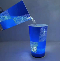Gobelet lumineux LED personnalisé avec logo de marque, 12OZ 14OZ 16OZ, en plastique, activé par l'eau, alimenté par piles, pour Halloween, bars et fêtes