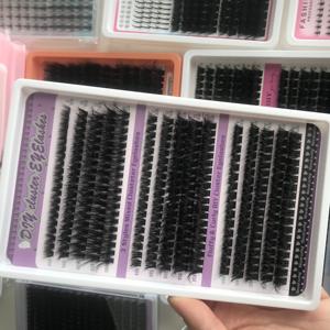 Extensions de cils professionnelles 5D Flora <span class=keywords><strong>Auto</strong></span> Blossom Easy Fan 0.07 Cils en velours de vison naturel Vendeur en gros - Product Image 1