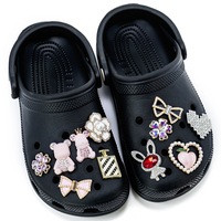 Al por mayor, hebillas de aleación de lujo personalizadas, dijes colgantes, pines decorativos y accesorios brillantes para zuecos y zapatos, a granel