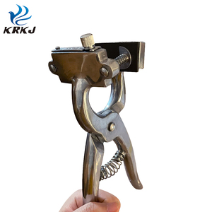 Machine à tatouer pour oreilles de porc KD712, encre noire spéciale pour <span class=keywords><strong>tatouage</strong></span>, pinces à oreilles pour usage vétérinaire - Product Image 6
