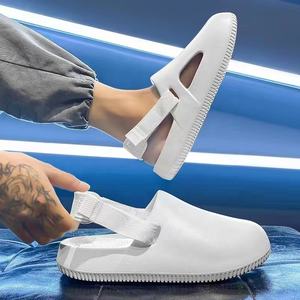 Sandales et Claquettes de Sport à Semelle Épaisse Effet Plateforme, Sensation de Marcher sur des Crottes, pour Hommes et Femmes - Vente Flash - Product Image 5