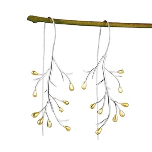 Orecchini pendenti a foglia smaltata da donna, gioielli alla moda ispirati alla natura fresca - Product Image 1