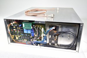 Huttinger Elektronik 0102654 B 86-0006 Amplificador de RF de 2kW Modelo 102654-LW30888 - Product Image 3