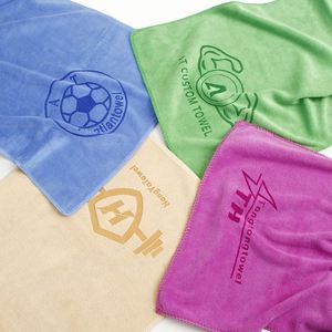 Serviette de sport en microfibre tricotée à séchage rapide, pour yoga, sports de plein air, salle de sport, avec broderie de logo personnalisée, absorbant la transpiration - Product Image 1