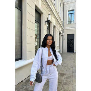 Ensembles de costumes gris pour femmes avec détails de fermeture éclair - Product Image 1