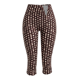 PEEQI Y26ST229 Conjunto de Pantalones de Tres Piezas para Mujer, Moda de Verano, Cuello en V Profundo, Estampado de Puntos, Manga Larga, Sexy, Estilizador - Product Image 6