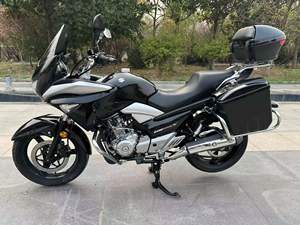 Suzuki GW250 <span class=keywords><strong>Inazuma</strong></span>-250CC Motocicletta a Benzina Bicilindrica con Doppio Scarico, Raffreddamento a Liquido, EFI, Potente e Confortevole - Product Image 4