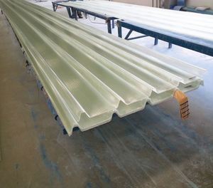 Feuille de fibre de verre ondulée de 1,5 mm combinée à une <span class=keywords><strong>plaque</strong></span> d'acier - Product Image 2