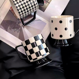 Black <b>White</b> Hepburn Style Modern Simple High-footed Porcelain Cup Couple's Mug Heat-Resistant <b>Gift</b> <b>Box</b> Packaging Office Coffee - Product Image 1
