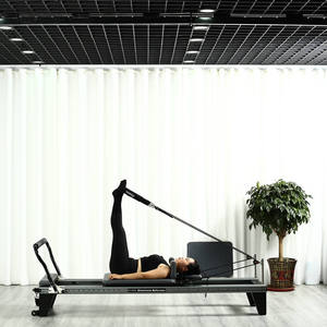 Máquina <span class=keywords><strong>de</strong></span> <span class=keywords><strong>Pilates</strong></span> Reformer <span class=keywords><strong>de</strong></span> Aleación <span class=keywords><strong>de</strong></span> Aluminio <span class=keywords><strong>de</strong></span> Grado Comercial para Entrenamiento Profesional en Estudio, <span class=keywords><strong>Cama</strong></span> <span class=keywords><strong>de</strong></span> <span class=keywords><strong>Pilates</strong></span>, Compra al por Mayor - Product Image 5