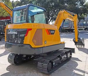 Mini-excavatrice sur chenilles Liugong 906F 6 tonnes à prix avantageux, excavatrice hydraulique pour travaux de terrassement - Product Image 2