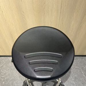 Tabourets <span class=keywords><strong>de</strong></span> chaises <span class=keywords><strong>de</strong></span> bureau en cuir polyuréthane, chaises pivotantes pour réception <span class=keywords><strong>de</strong></span> laboratoire Dessin Studio Usine <span class=keywords><strong>Comptoir</strong></span> <span class=keywords><strong>de</strong></span> plantes - Product Image 5