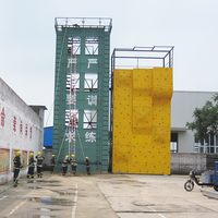 Tour d'entraînement au feu multifonctionnelle avec simulateur de porte verrouillée Entrée en espace confiné Acier galvanisé à chaud Couleur personnalisable