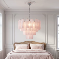 Lustre LED personnalisé en verre et métal, design nuage, style moderne minimaliste et luxe léger, pour salon, chambre et salle à manger de villa ou hôtel.