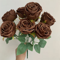 Bouquet de roses en soie fait main B1498, couleur café foncé, 9 têtes, arrangement floral artificiel moderne, décoration de mariage marron