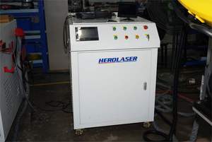 Máquina de Soldadura Láser de Fibra con Brazo Robótico Industrial de 6 Ejes, Automática, de Alta Potencia, Fanuc M-10ID/12, Refrigeración por Agua, Alta Eficiencia - Product Image 5