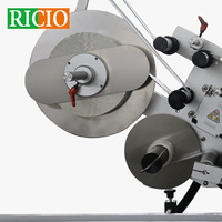 Systèmes d'application d'étiquettes automatiques RICIO pour un seul côté, machine d'étiquetage d'autocollants adhésifs, étiqueteuse pour boîtes, cartons, pots, étiqueteuse pour surfaces plates