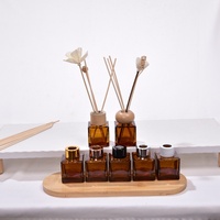 Diffuseur d'aromathérapie de luxe en verre, forme carrée, écologique, recyclable, personnalisable, 200 ml, avec bâtonnets et estampage à chaud sur carton