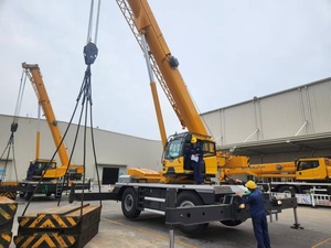 China Top Brand New 25 Ton Rough Terrain <span class=keywords><strong>Crane</strong></span> XCR25L5 Mobile Truck <span class=keywords><strong>Crane</strong></span> para la venta - Product Image 2