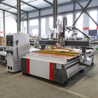 Routeur CNC 1325 pour bois, acrylique et plaques ACP, 4ft x 8ft, avec ATC, prix réduit, en stock