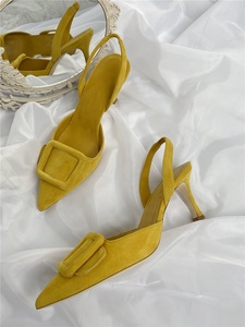 Chaussures de mode pour femmes personnalisables (couleur et logo) avec boutons décoratifs, talons aiguilles à brides et talon chaton 2026 - Product Image 4