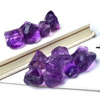 Vente en gros de pierre brute en cristal d'améthyste super violette de la plus haute qualité naturelle Uruguay pierre précieuse transparente foncée pierre brute