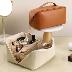 Özel su geçirmez makyaj çantası makyaj çantası taşınabilir PU deri seyahat makyaj kozmetik çantası kadınlar için