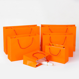 230gsm Carton <span class=keywords><strong>Blanc</strong></span> Multi-taille Personnalisable Logo Sac Fourre-Tout Sac Fourre-Tout en Papier <span class=keywords><strong>Kraft</strong></span> - Product Image 5