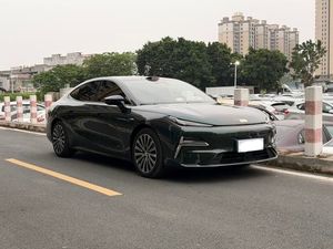 Geely <span class=keywords><strong>Galaxy</strong></span> <span class=keywords><strong>A7</strong></span> EM 2025 150km Premium Thunder God PHEV Berlina di Medie <span class=keywords><strong>Dimensioni</strong></span> Usata - Esportazione all'Ingrosso in Tutto il Mondo - Product Image 6
