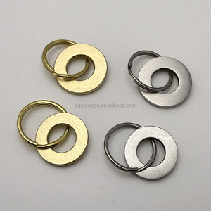 Cercle en acier de 3 mm d'épaisseur pour laser à fibre Porte-clés en laiton avec logo personnalisé - Product Image 1