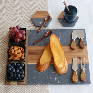 <span class=keywords><strong>Plateau</strong></span> à charcuterie en bois d'acacia marbré 16x12 pouces avec 3 bols, 3 cuillères, 4 ustensiles à charcuterie, plateaux à découper et à servir - Product Image 5