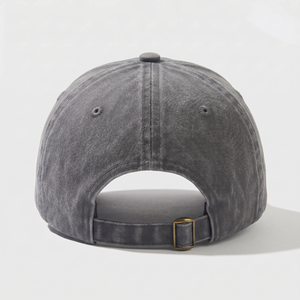 หมวกเบสบอลปักโลโก้ 6 แผง แบบ OEM สั่งทำได้ สีเทา ผ้าฝ้ายฟอกทรงไม่แข็งแบบ Dad Hat - Product Image 5
