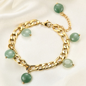 Pulsera de Cadena Figaro con Borlas de Piedra Natural Verde Estilo Retro Europeo Americano, Pulsera de Acero Inoxidable Chapada en Oro de 18K para Mujer - Product Image 1