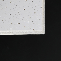 Panneau d'accès en PVC de conception moderne, fabriqué en Chine, en forme de grille de trappe de plafond, ouverture d'audit, pour usage scolaire, commercial et hôtelier, résistant à l'humidité