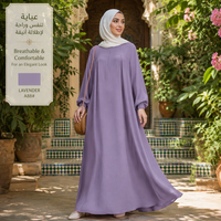 Robe longue minimaliste légère en tissu froissé avec buste froncé et manches longues à revers, coupe trapèze |   Abaya décontractée ample pour musulmanes au quotidien