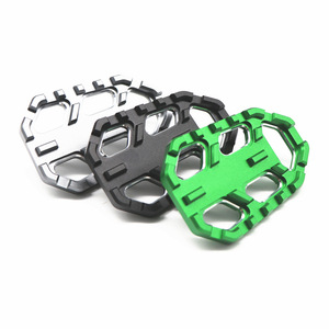 Pédales de moto de haute qualité en alliage d'aluminium, repose-pieds modifiés pour <span class=keywords><strong>KAWASAKI</strong></span> <span class=keywords><strong>Versys</strong></span> 650 1000 <span class=keywords><strong>X300</strong></span> 2017-2019 - Product Image 4