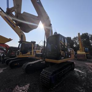 Excavatrice sur chenilles d'occasion CAT320D2, modèle 2022, 20 tonnes, godet de 1 m, moteur inclus, se vend bien à bas prix - Product Image 4