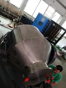 Mélangeur de résine en plastique 100KG Mélangeur de couleur rotatif à 360 degrés pour colorer le polyéthylène de lot principal - Product Image 5