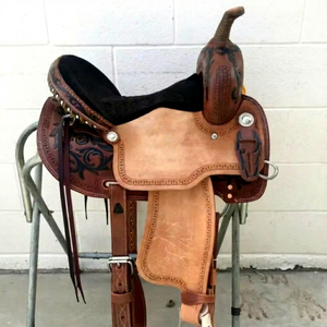 SAISHAS - Silla de Montar de Cuero Genuino Ligera y Personalizable de Primera Calidad, Hecha a Mano, Estilo Occidental, para Carreras de Barriles - Product Image 1