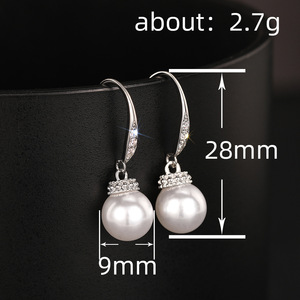 Eleganti Orecchini Pendenti con Perle Finte, Orecchini Chic di Lusso Leggero alla Moda per Donne - Product Image 3