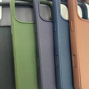 Nouvelle coque de téléphone 2025 texturée en lin pour iPhone 17 Pro Max, coque TechWoven avec logo <span class=keywords><strong>personnalisé</strong></span> et fonction cordon pour iPhone 17 - Product Image 3